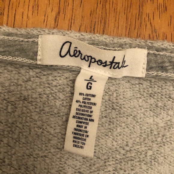 Aeropostale grey crop sweatshirt heart graphic L - Picture 8 of 8